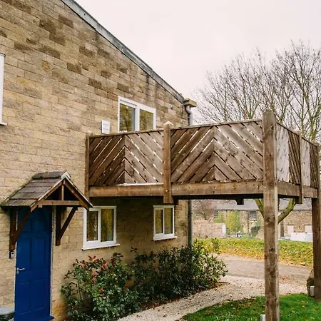 The Bike Shed Villa New Mills Exterior photo